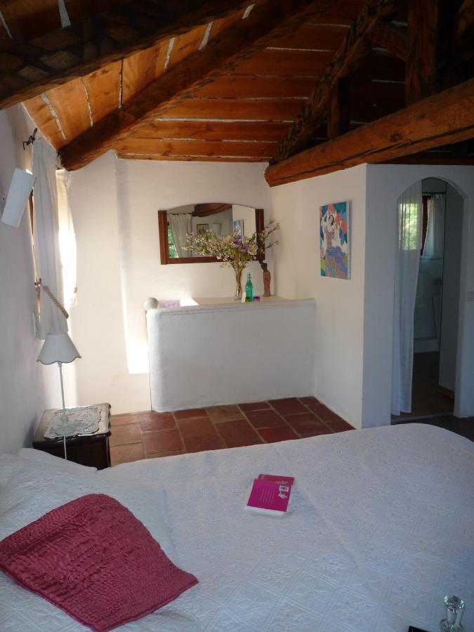 La Rose Des Vents Bed and Breakfast Montauroux Εξωτερικό φωτογραφία