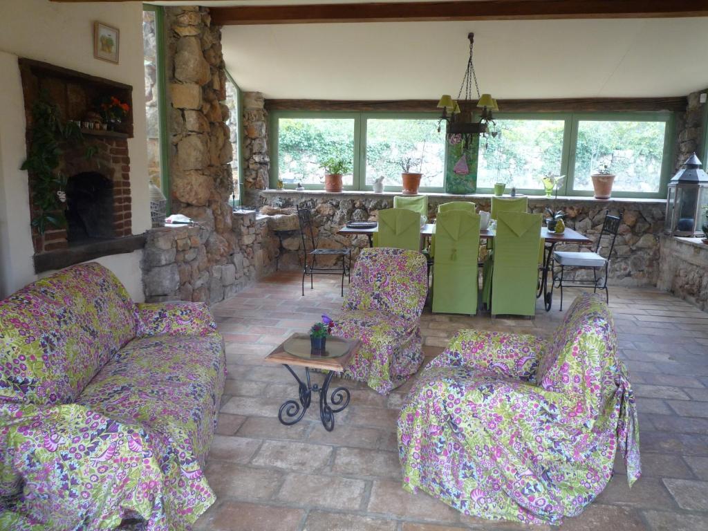 La Rose Des Vents Bed and Breakfast Montauroux Εξωτερικό φωτογραφία