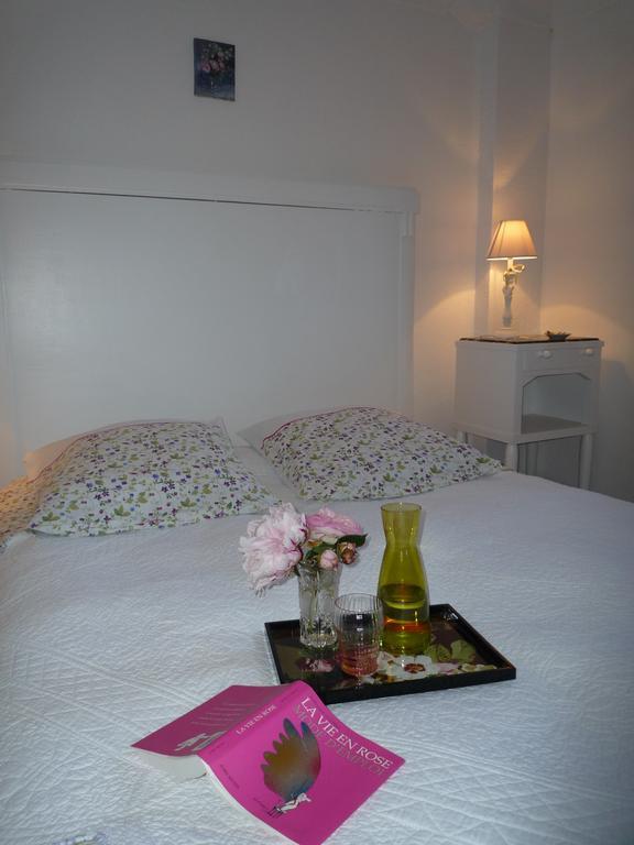 La Rose Des Vents Bed and Breakfast Montauroux Εξωτερικό φωτογραφία