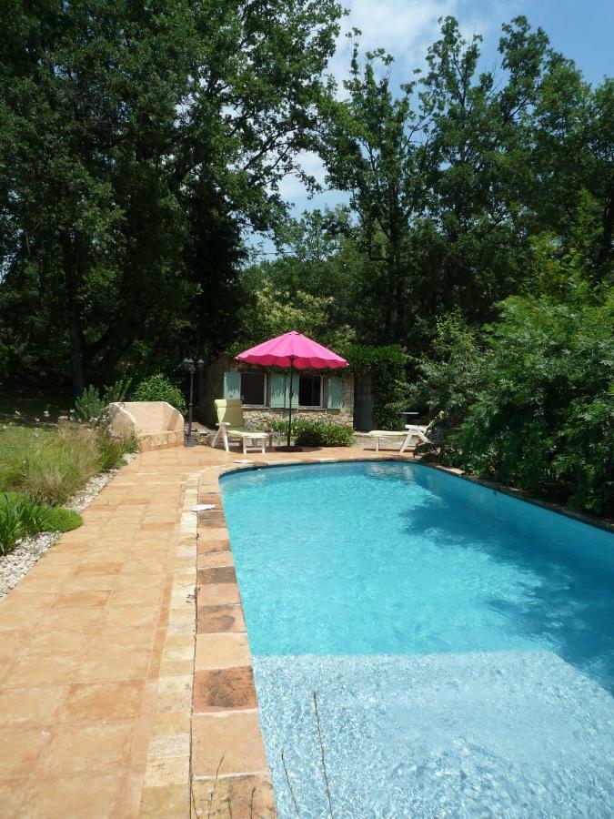 La Rose Des Vents Bed and Breakfast Montauroux Εξωτερικό φωτογραφία