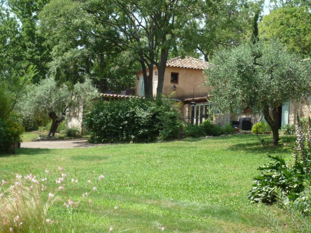 La Rose Des Vents Bed and Breakfast Montauroux Εξωτερικό φωτογραφία